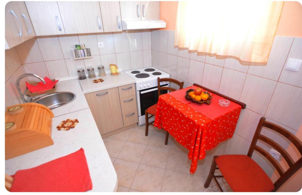 Matkovic Residence Tivat Pokoj fotografie